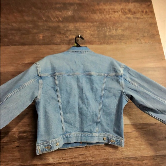 Old Navy Light Blue Jean Jacket - Picture 7 of 11